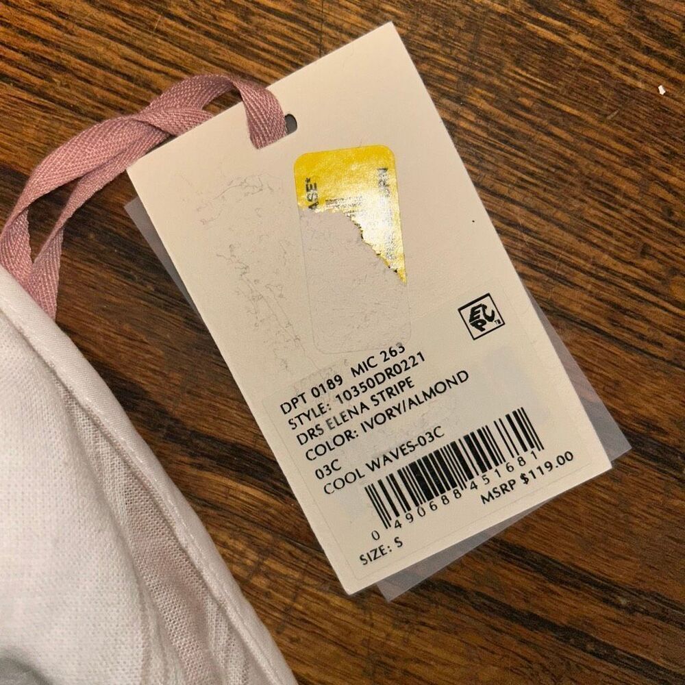 New Alex Marie Dress - Picture 3 of 5